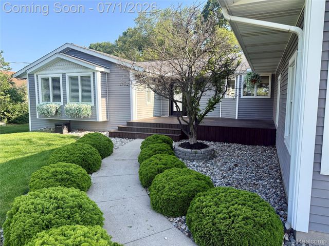 3780 Lake Lapeer Drive, Elba Township, MI 48455