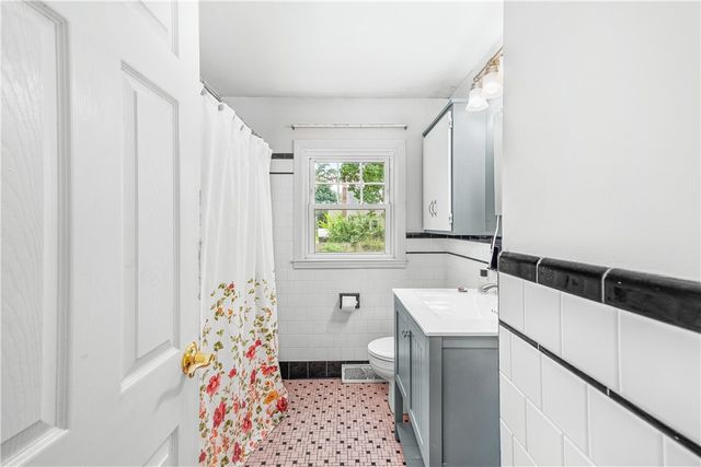 75 Thurston Street, East Providence, RI 02915