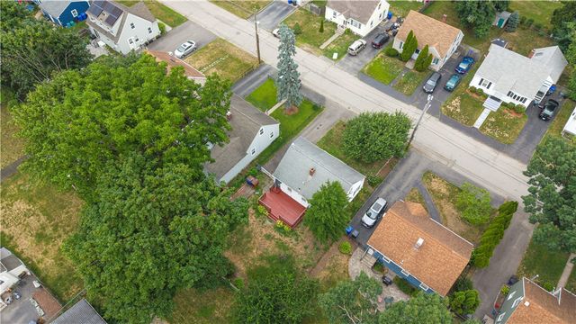 75 Thurston Street, East Providence, RI 02915