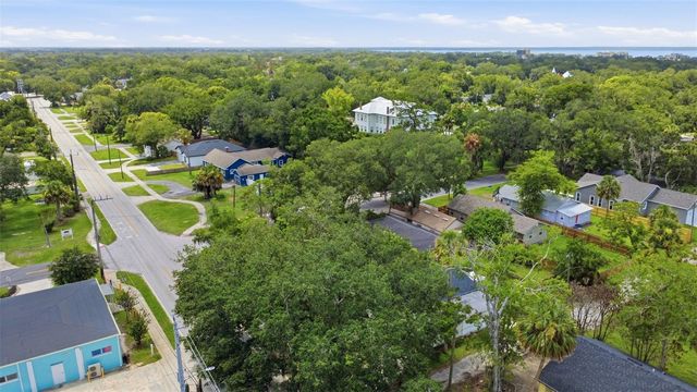 708 CELERY AVENUE, Sanford, FL 32771