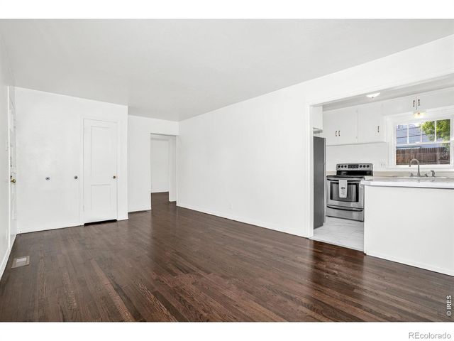 2519 10th Ave Ct, Greeley, CO 80631