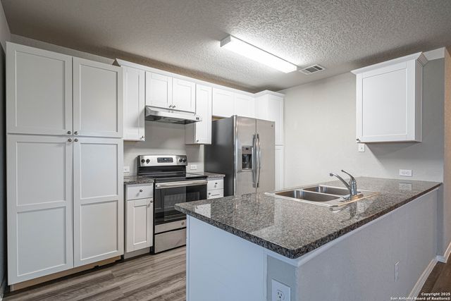 2942 Daisy Meadow, New Braunfels, TX 78130