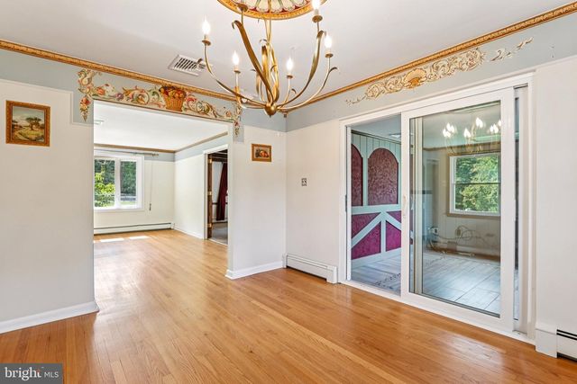 198 HOPEWELL PRINCETON RD, Hopewell, NJ 08525