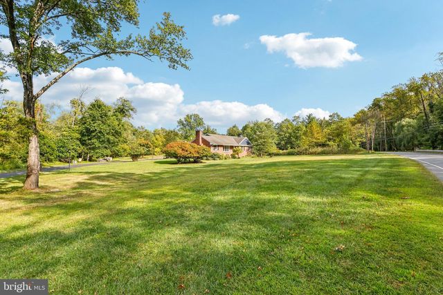 198 HOPEWELL PRINCETON RD, Hopewell, NJ 08525