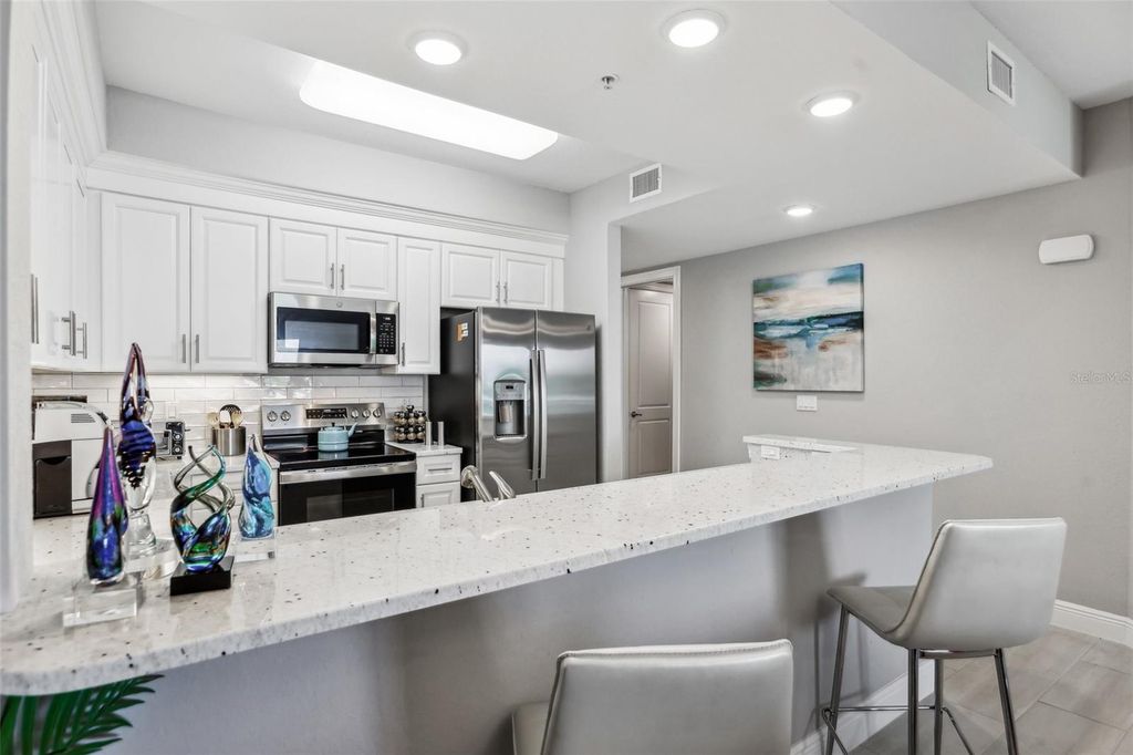 Image 15 of property listing at 7 RIVERWALK DRIVE 305, New Smyrna Beach, FL 32169