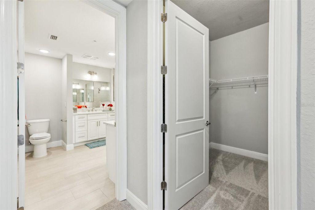 Image 23 of property listing at 7 RIVERWALK DRIVE 305, New Smyrna Beach, FL 32169