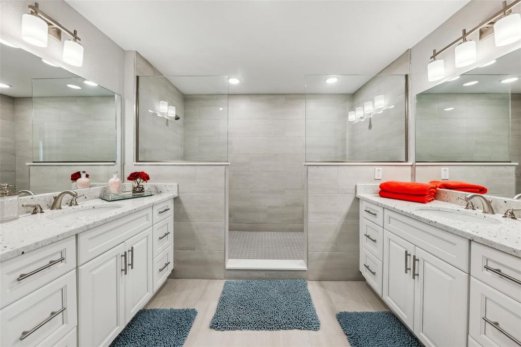 Image 27 of property listing at 7 RIVERWALK DRIVE 305, New Smyrna Beach, FL 32169