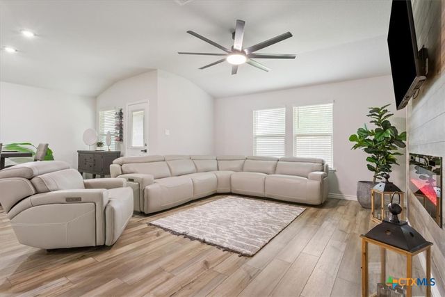 4018 Hayes Court, Belton, TX 76513