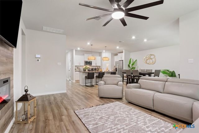 4018 Hayes Court, Belton, TX 76513
