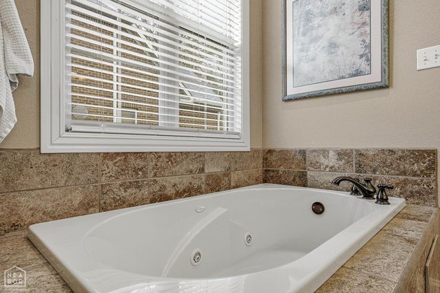 5234 Providence Circle, Jonesboro, AR 72404