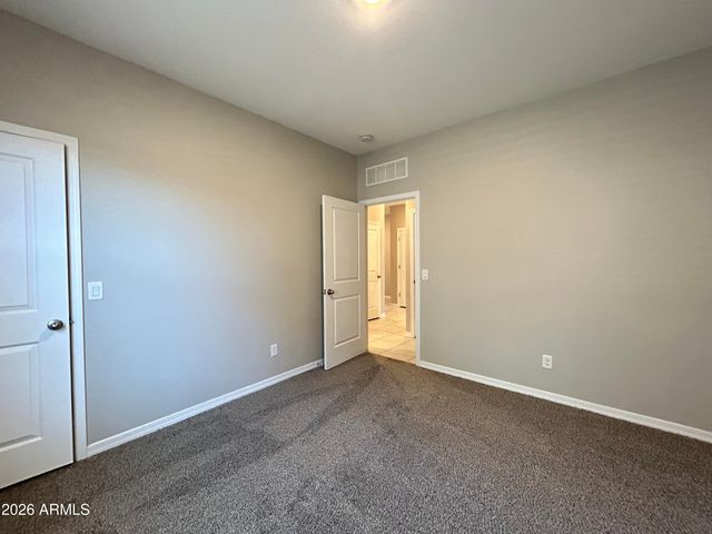 6551 W MAGDALENA Lane, Laveen, AZ 85339