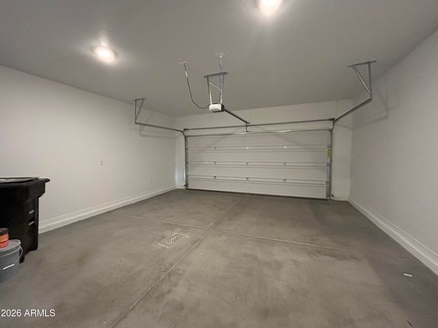 6551 W MAGDALENA Lane, Laveen, AZ 85339