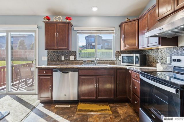 13955 Weber Street, Omaha, NE 68142