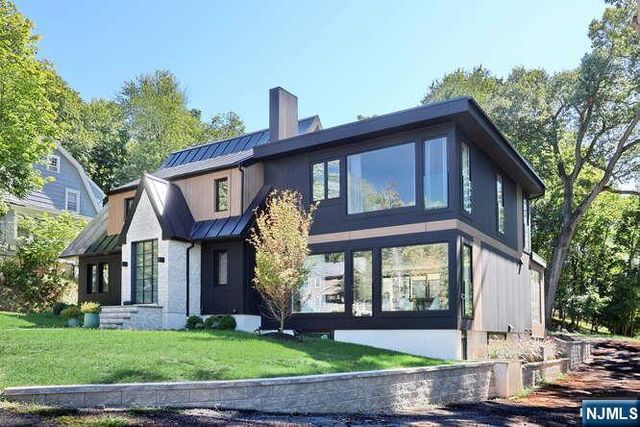 226 Haworth Avenue, Haworth, NJ 07641
