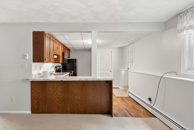 26 Parsonage Hill Rd, Haverhill, MA 01832