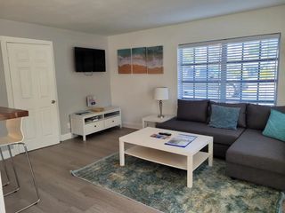 3226 NE 12th St 1, Pompano Beach, FL 33062