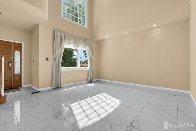 15 Rolfe Avenue, Highland Park, NJ 08904