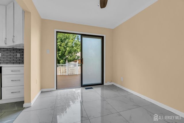 15 Rolfe Avenue, Highland Park, NJ 08904
