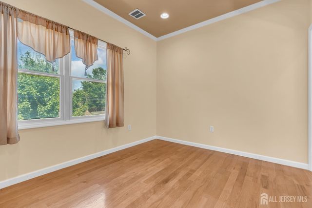 15 Rolfe Avenue, Highland Park, NJ 08904
