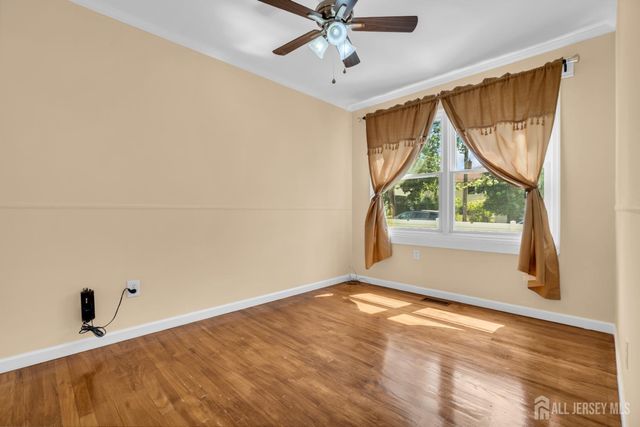 15 Rolfe Avenue, Highland Park, NJ 08904