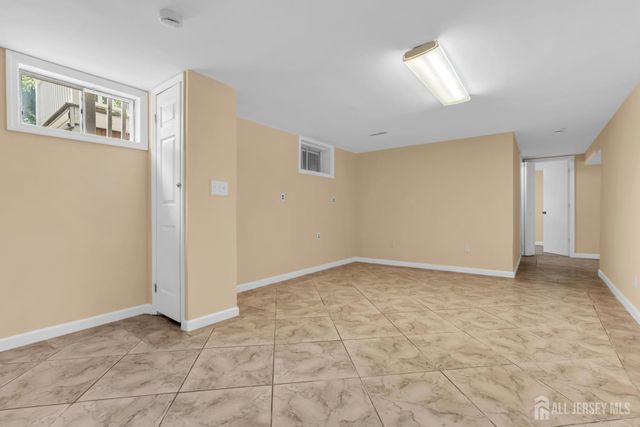 15 Rolfe Avenue, Highland Park, NJ 08904