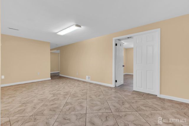 15 Rolfe Avenue, Highland Park, NJ 08904