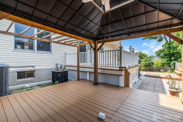 15 Rolfe Avenue, Highland Park, NJ 08904