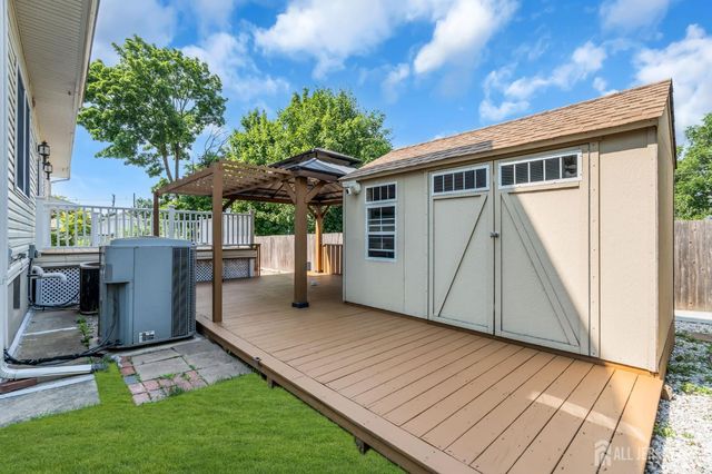 15 Rolfe Avenue, Highland Park, NJ 08904