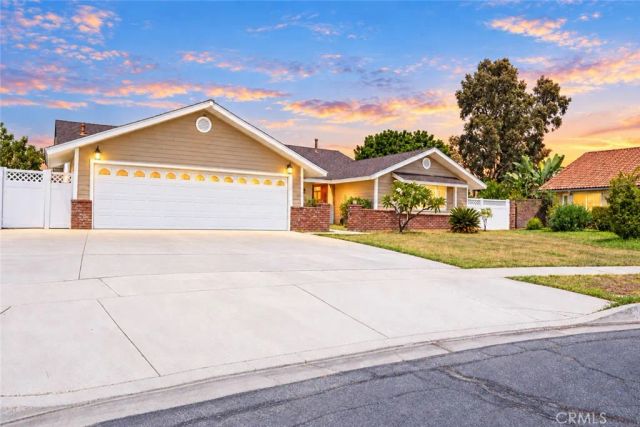 2164 N Date, Rialto, CA 92377
