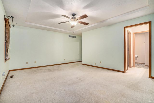 58656 Baugo Xing Drive, Elkhart, IN 46517