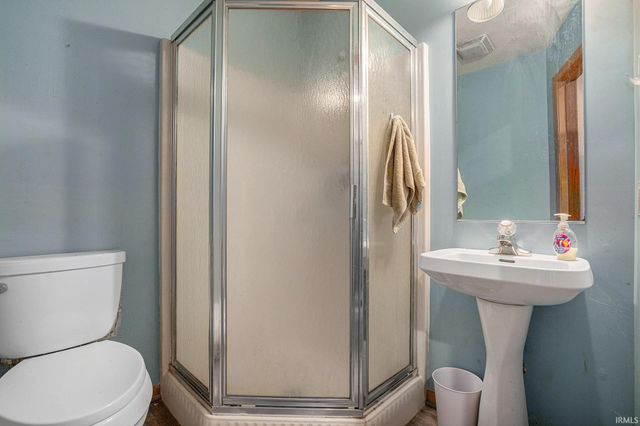 58656 Baugo Xing Drive, Elkhart, IN 46517