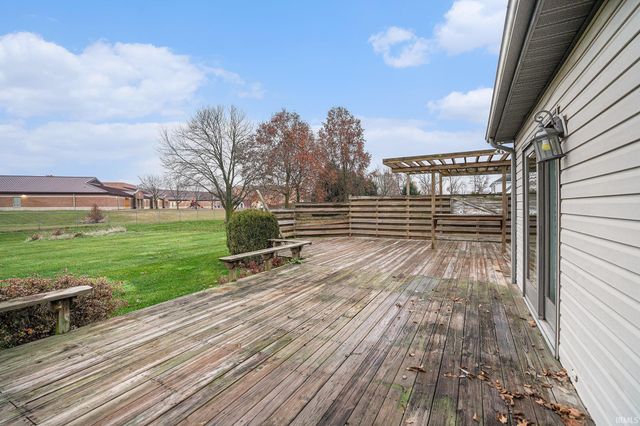 58656 Baugo Xing Drive, Elkhart, IN 46517