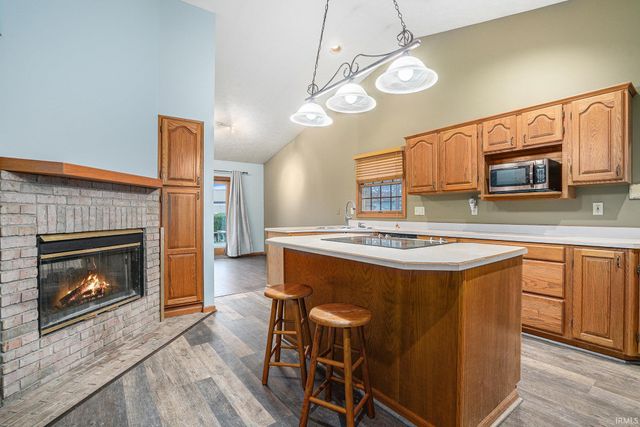 58656 Baugo Xing Drive, Elkhart, IN 46517