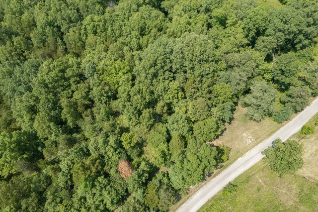 505 Spider Road, Berry, KY 41003