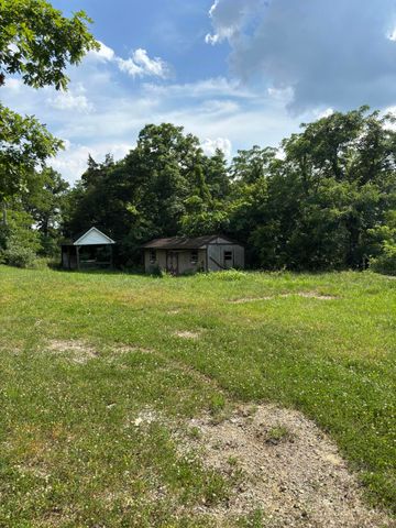 505 Spider Road, Berry, KY 41003