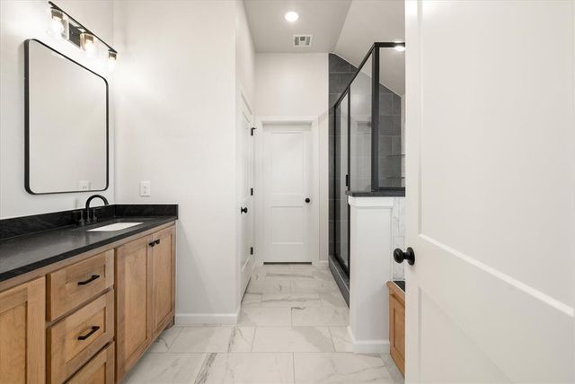 1232 Tawny Hills Road, Piedmont, OK 73078