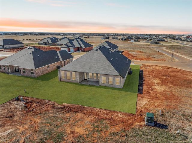 1232 Tawny Hills Road, Piedmont, OK 73078