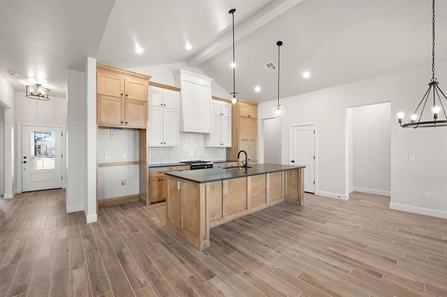 1232 Tawny Hills Road, Piedmont, OK 73078