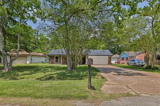 2543 Fountain View Street, New Caney, TX 77357