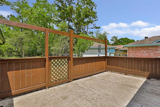 2543 Fountain View Street, New Caney, TX 77357