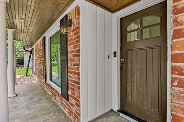 2543 Fountain View Street, New Caney, TX 77357