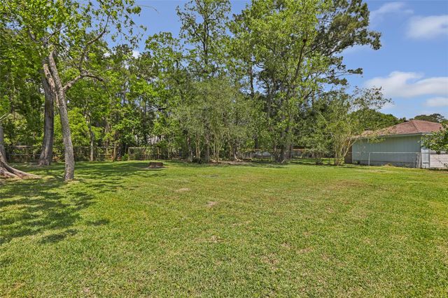 2543 Fountain View Street, New Caney, TX 77357