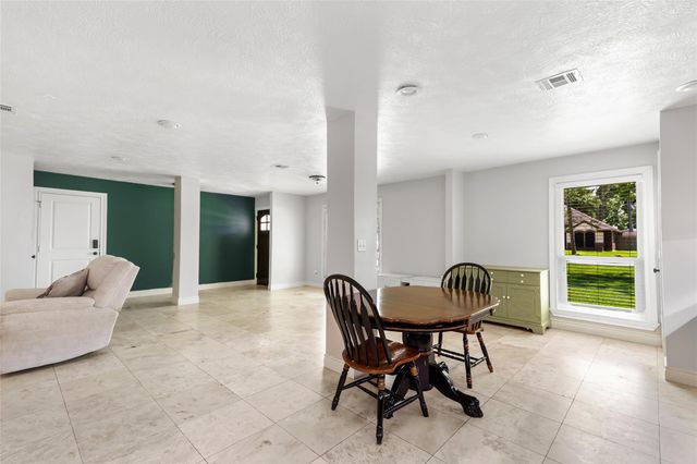 2543 Fountain View Street, New Caney, TX 77357