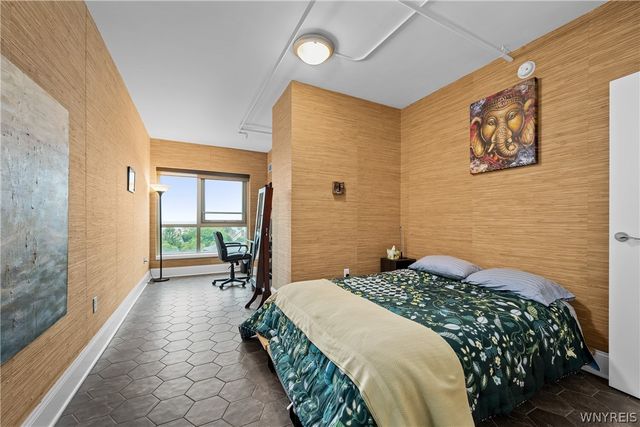 132 Lakefront Boulevard 404, Buffalo, NY 14202