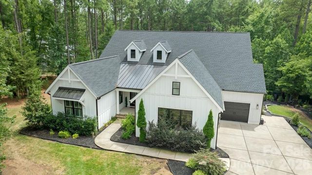6321 Chimney Bluff Road, Lancaster, SC 29720