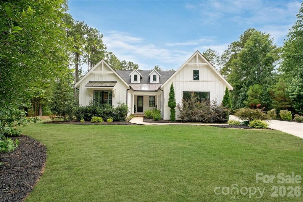 6321 Chimney Bluff Road, Lancaster, SC 29720