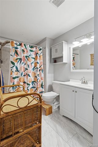 72 Clinton Street, Mount Clemens, MI 48043