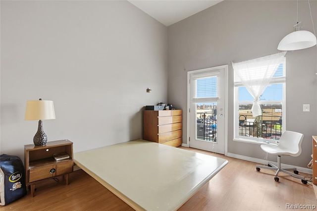 72 Clinton Street, Mount Clemens, MI 48043