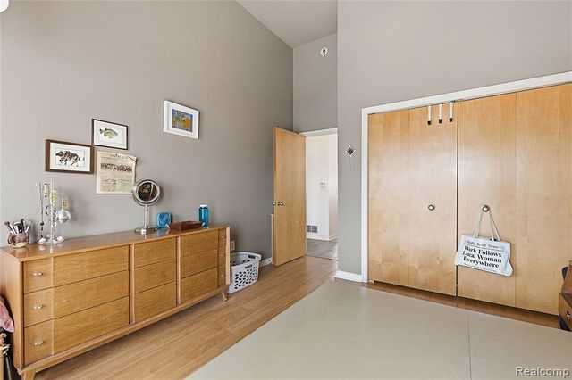 72 Clinton Street, Mount Clemens, MI 48043