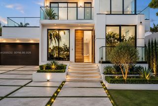 6020 Alton Rd, Miami Beach, FL 33140